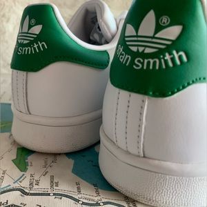 ADIDAS | Womens Adidas Stan Smith Athletic Shoe | White/Fairway Green | Sz 7